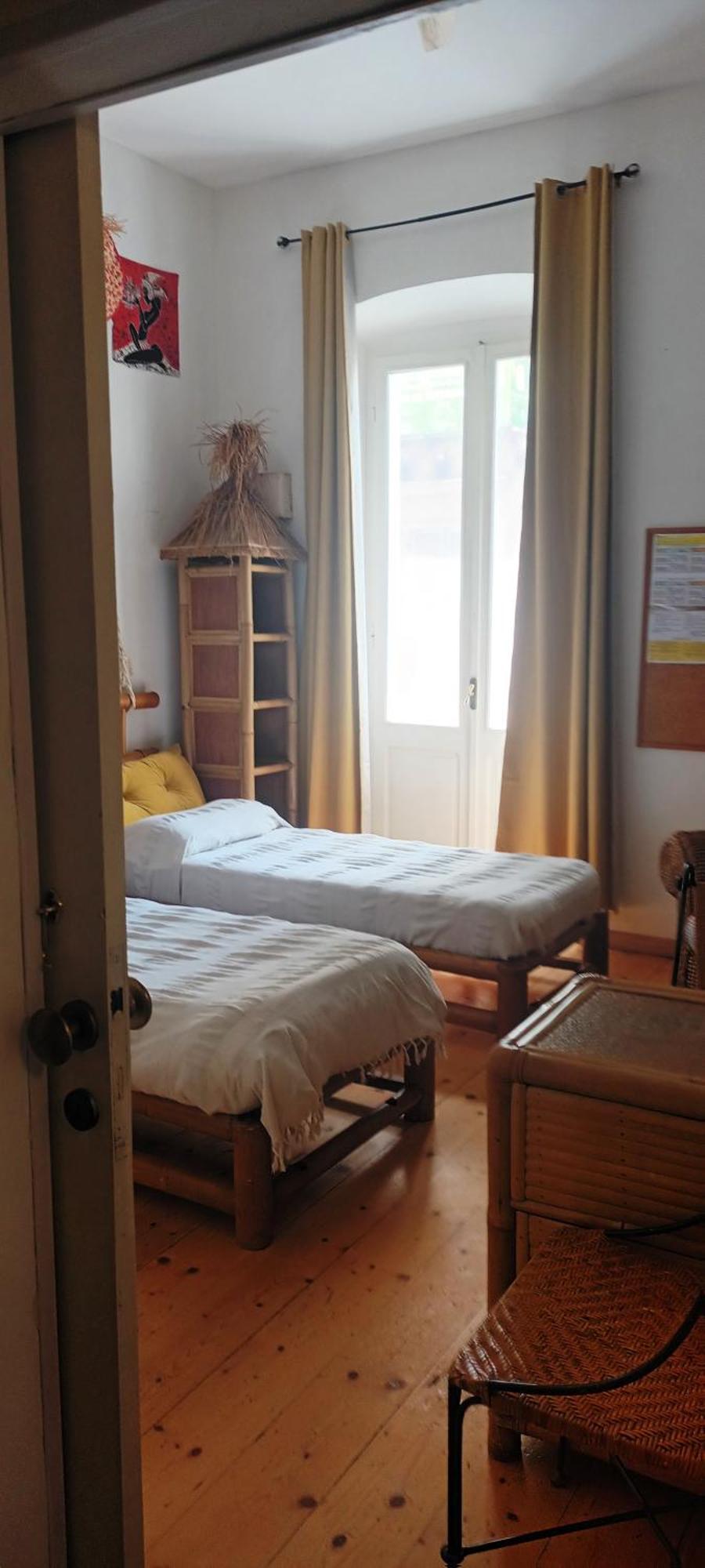 B&B Le Finestre Su Via Cavour 사사리 객실 사진